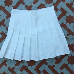 white tennis skirt